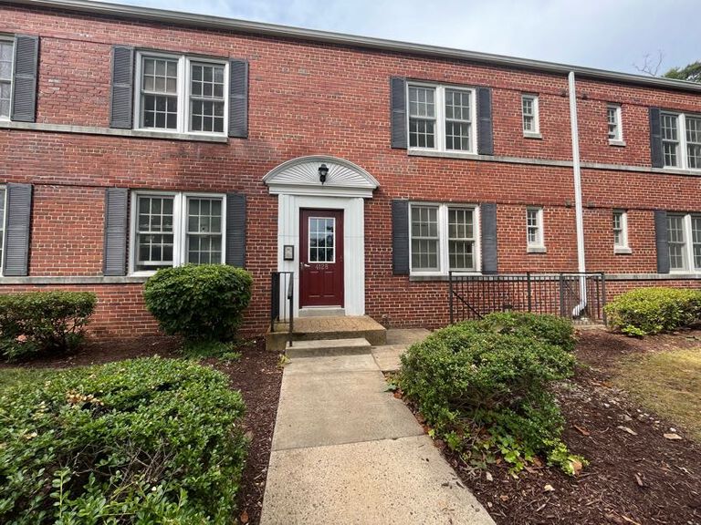 Apartment Complex Installs State Water Heater